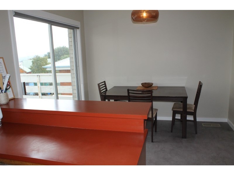 8 Rossmoyne Street, Norwood TAS 7250