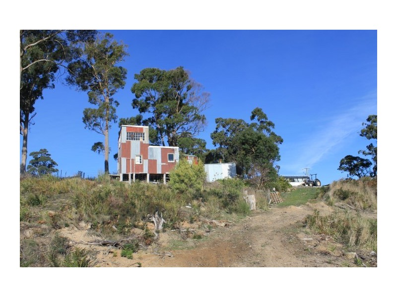 70 Barretts Road, Karoola TAS 7267