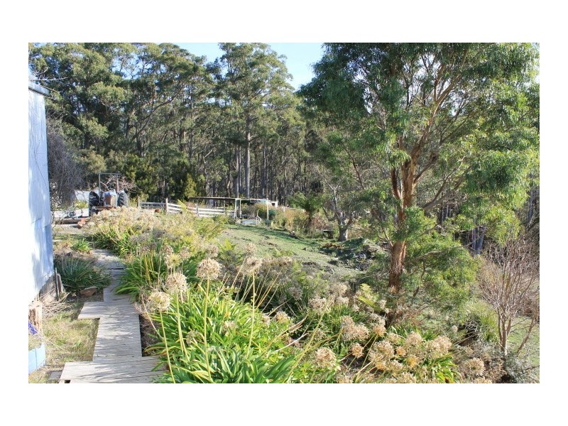 70 Barretts Road, Karoola TAS 7267