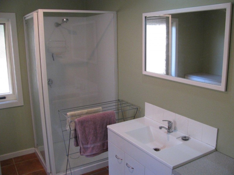 5 Kemps Parade, Beauty Point TAS 7270