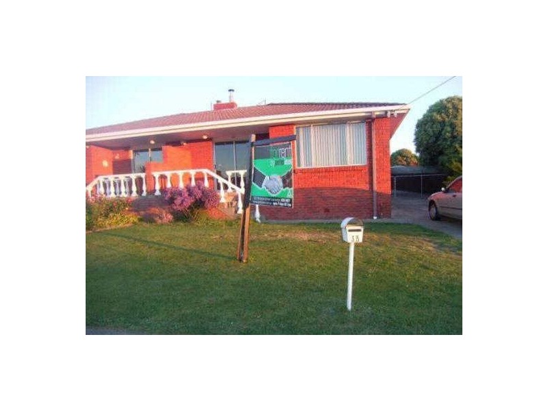 3B Bishops Drive, Newnham TAS 7248