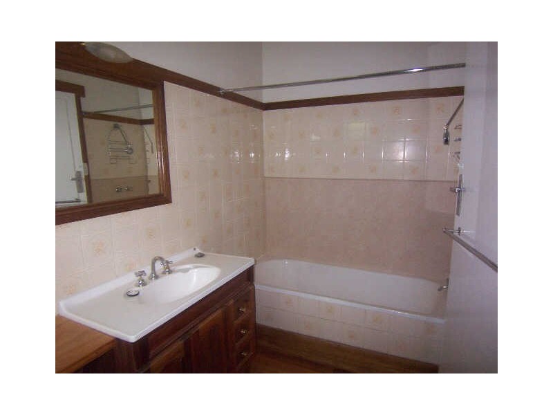 1 Neika Avenue, West Launceston TAS 7250