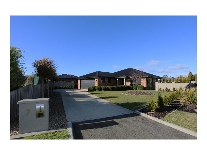 7 Sassafras Street, Perth TAS 7300