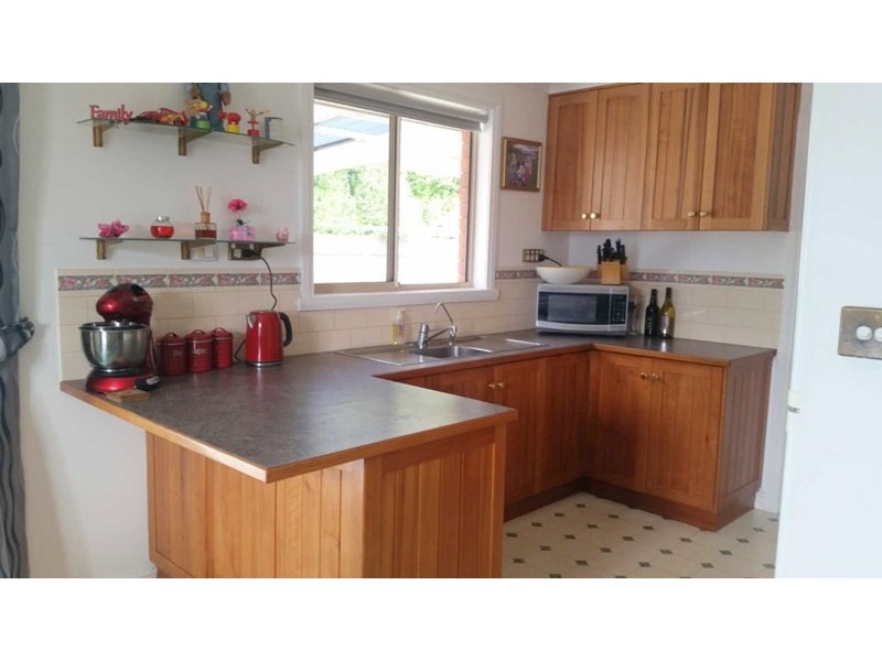 33 Sassafras, Perth TAS 7300