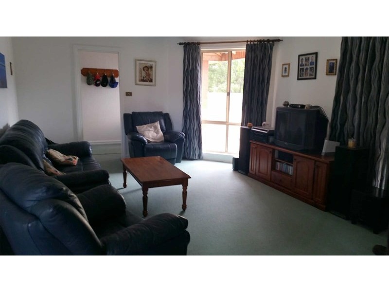 33 Sassafras, Perth TAS 7300