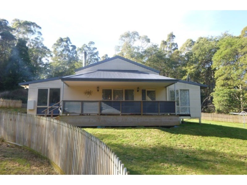 12 Samuel Street, Elizabeth Town TAS 7304