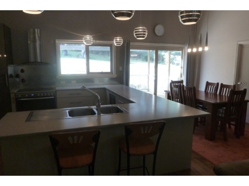 12 Samuel Street, Elizabeth Town TAS 7304