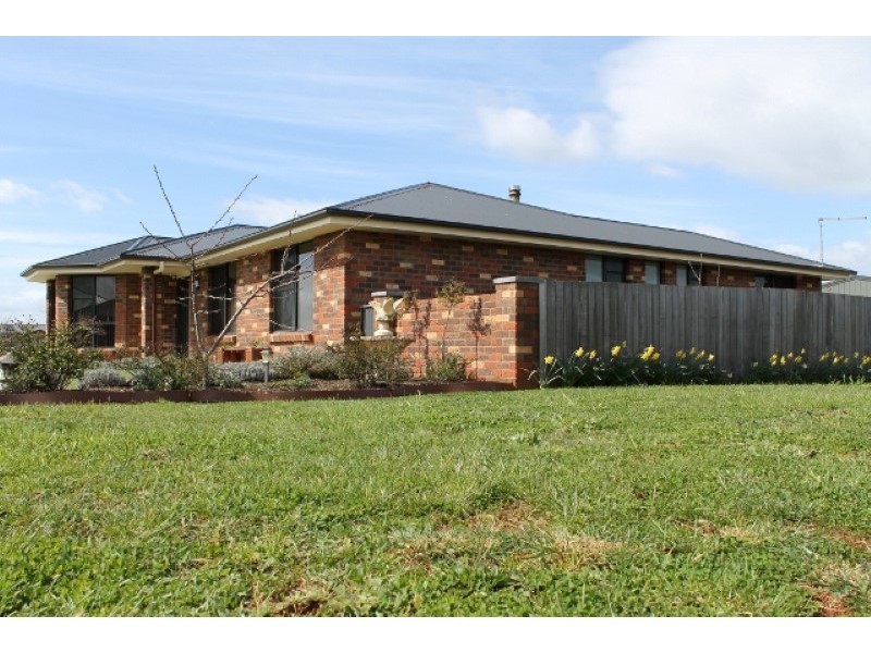 8 Barclay Drive, Scottsdale TAS 7260