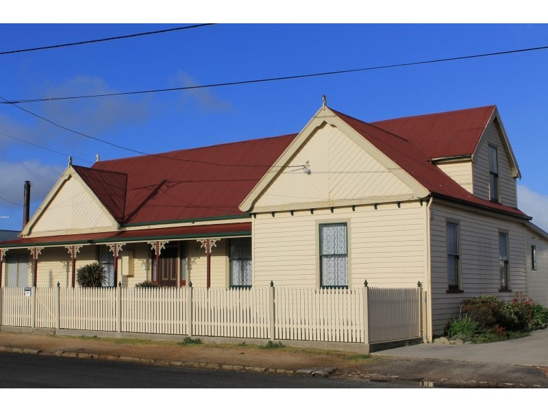 37 Arthur Street, Scottsdale TAS 7260