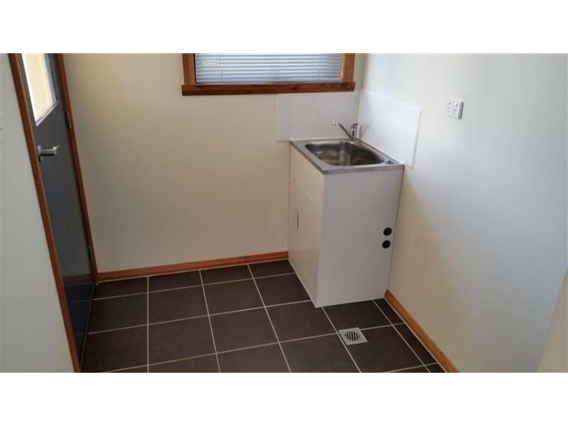 2/2 Tabernacle Place, Perth TAS 7300