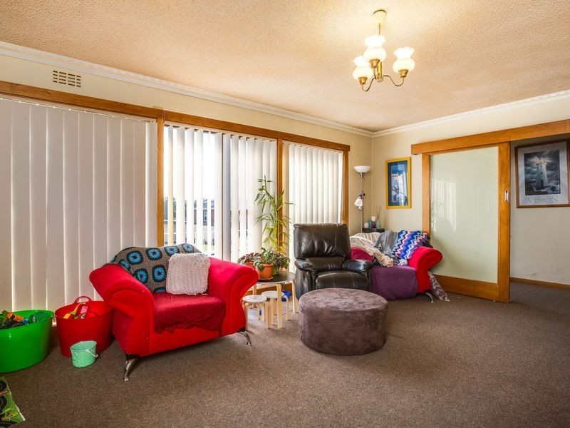 63 Cornwall Crescent, Newnham TAS 7248