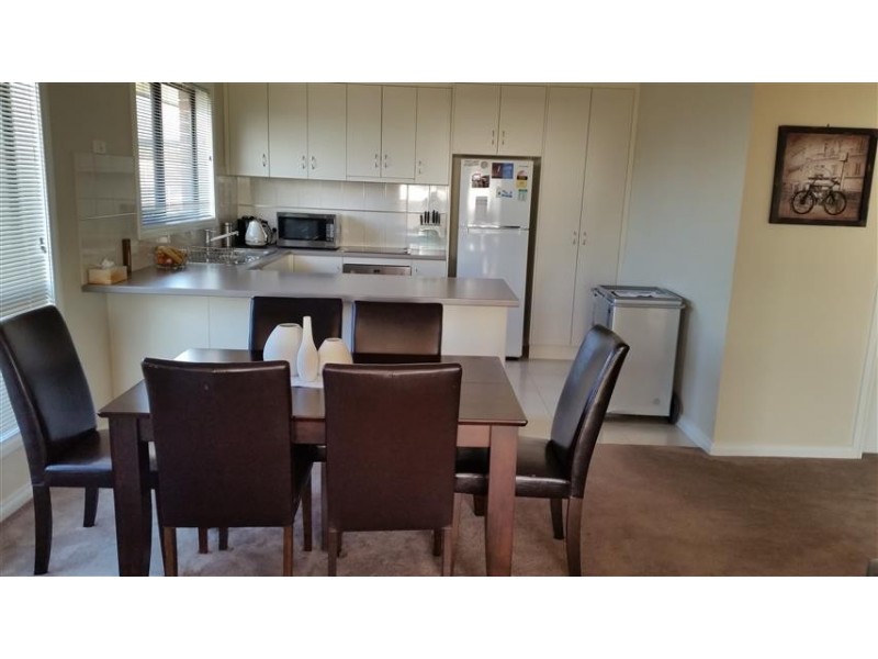 2/1 Bronte Court, Riverside TAS 7250