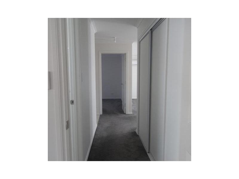 2/30 Joffre, Mowbray TAS 7248