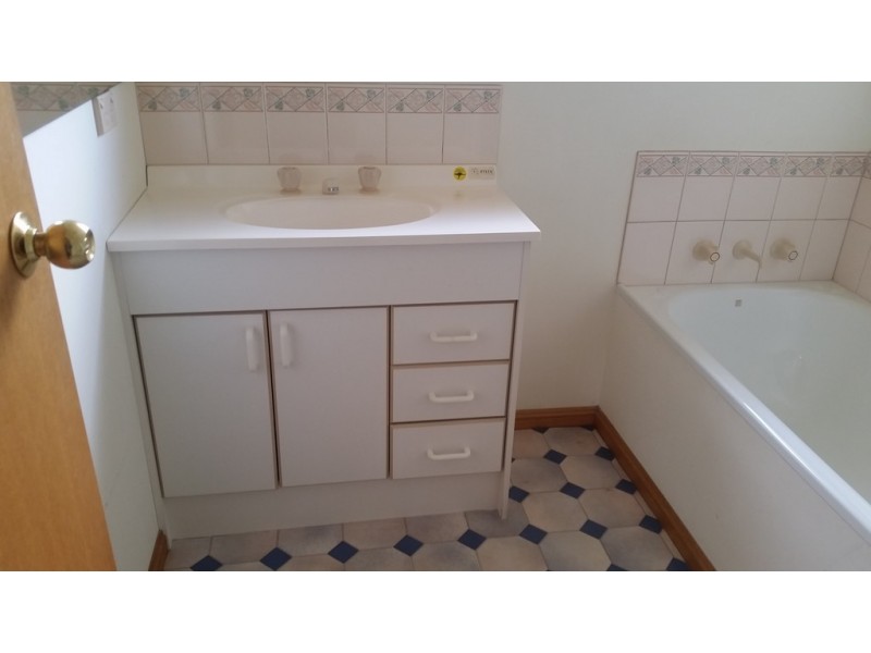 2/90 Chris Street, Prospect TAS 7250