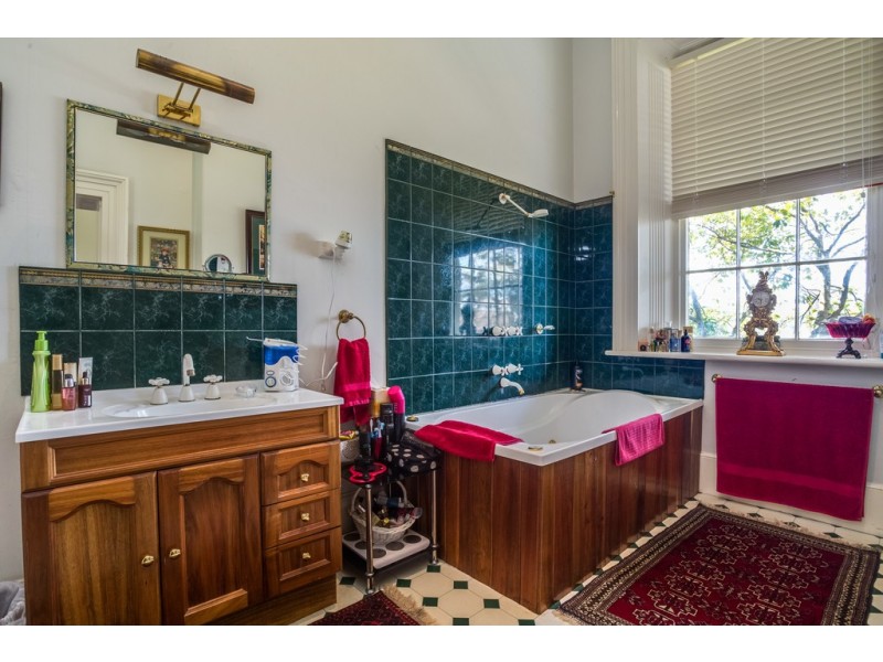 22 West Barrack Street, Deloraine TAS 7304