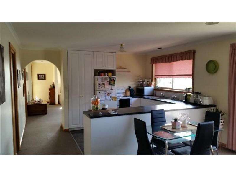 4 Sunnyside Crescent, Trevallyn TAS 7250