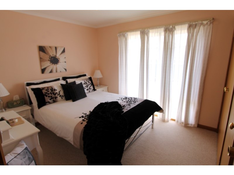 3/26-28 Camira Street, Newnham TAS 7248