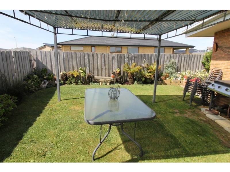 3/26-28 Camira Street, Newnham TAS 7248