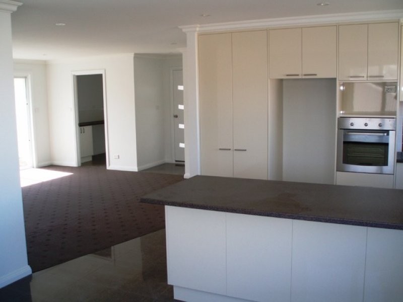 3/5 Merrington Lane, Kings Meadows TAS 7249