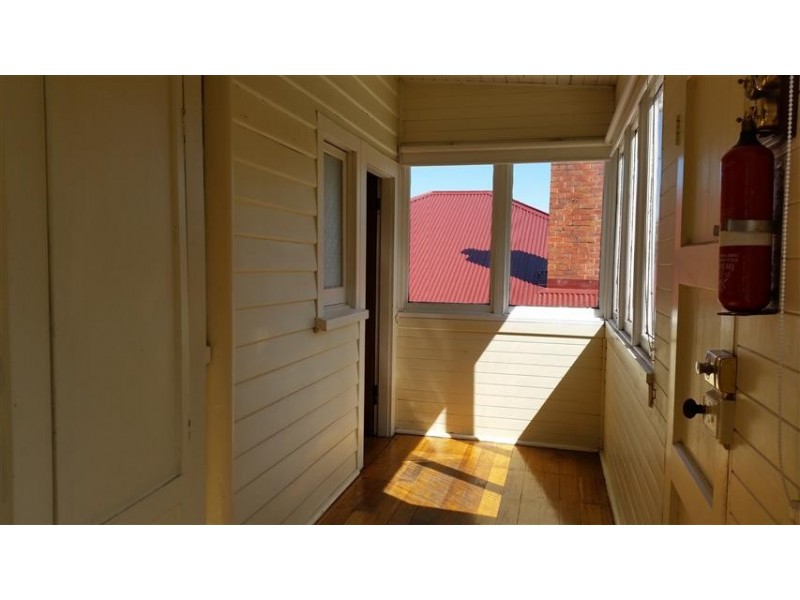 8 Melbourne Street, South Launceston TAS 7249