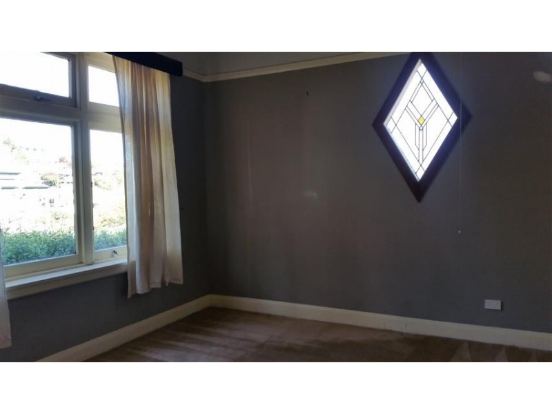 8 Melbourne Street, South Launceston TAS 7249