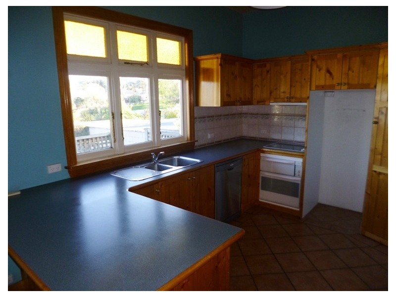 14 Eardley Street, South Launceston TAS 7249