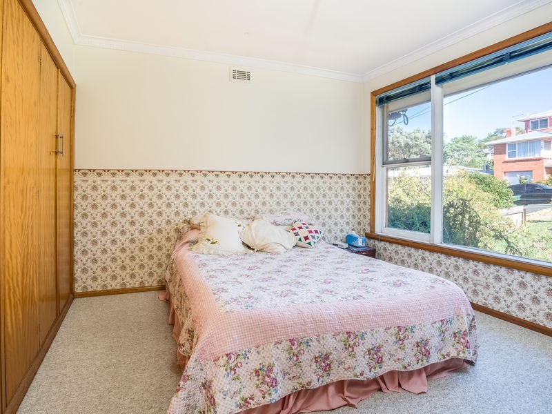 1 Maroney Street, Kings Meadows TAS 7249