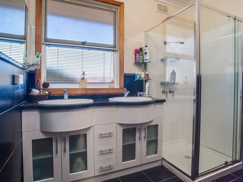 1 Maroney Street, Kings Meadows TAS 7249