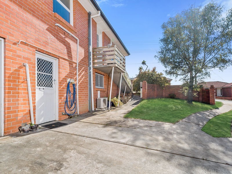 1 Maroney Street, Kings Meadows TAS 7249