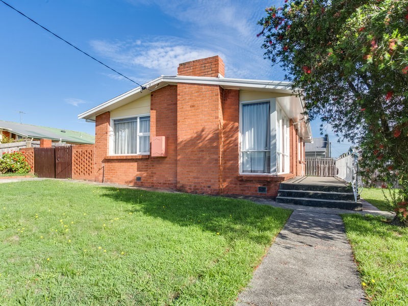 71 Paringa Avenue, Newnham TAS 7248