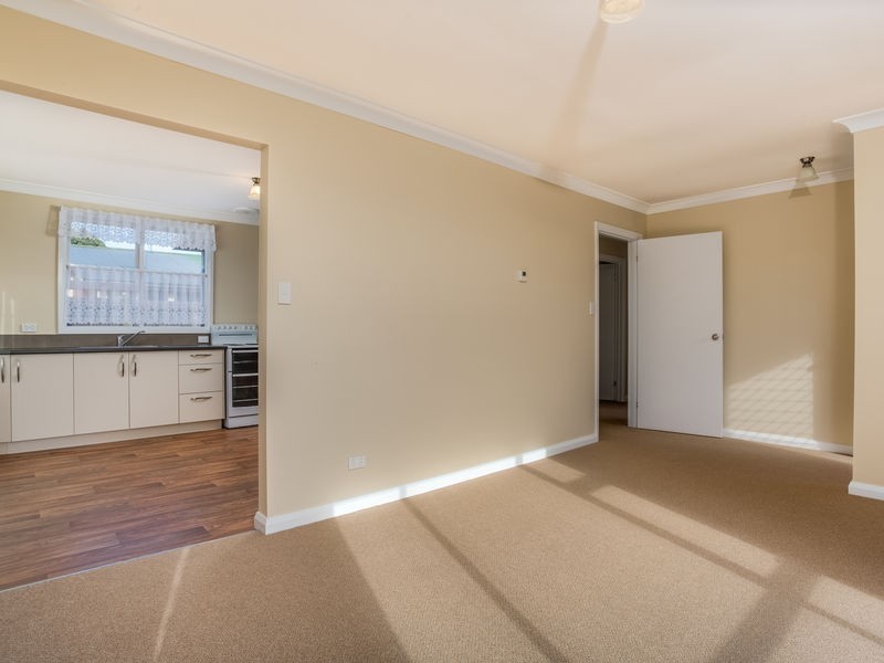 71 Paringa Avenue, Newnham TAS 7248