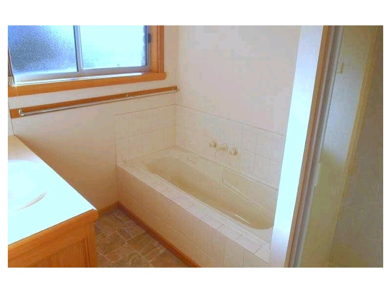 24 Bimbimbi Ave, Prospect TAS 7250