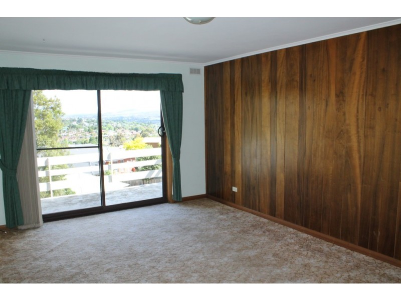2/135 Punchbowl Road, Newstead TAS 7250