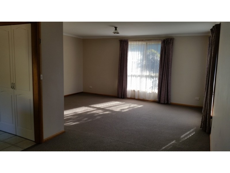 8 Owen Place, Prospect TAS 7250