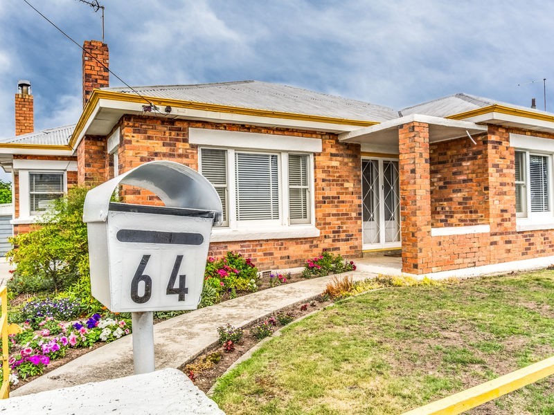 64 Vermont Road, Mowbray TAS 7248