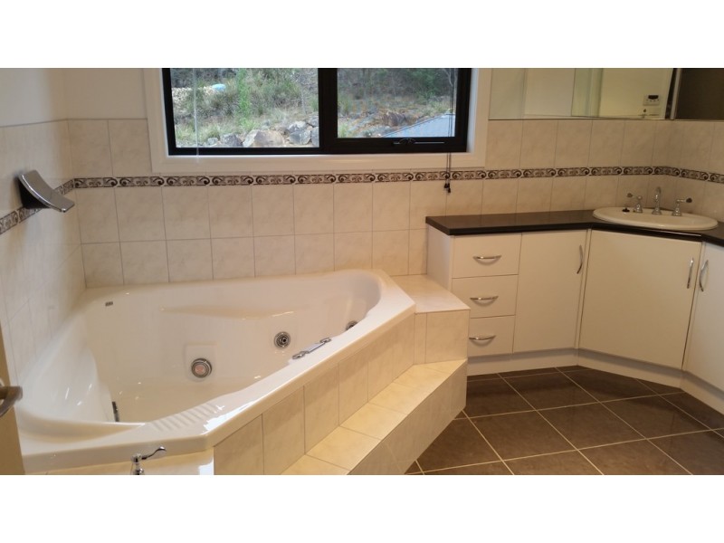 25 Blackstone Road, Blackstone Heights TAS 7250
