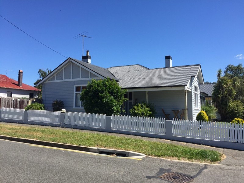 2 Leslie Street, South Launceston TAS 7249