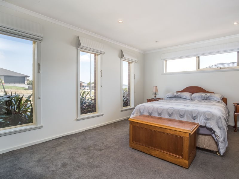 88 Mount Stuart Drive, Newnham TAS 7248