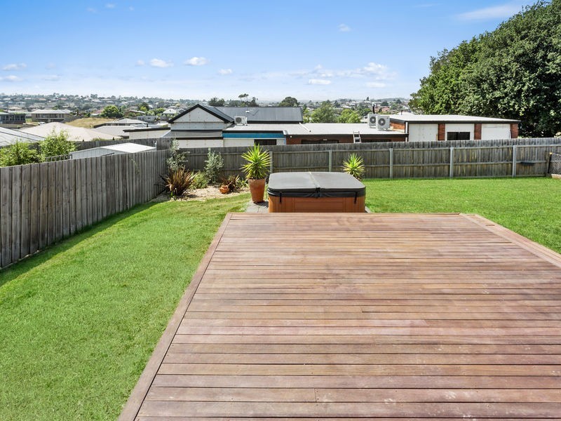 88 Mount Stuart Drive, Newnham TAS 7248