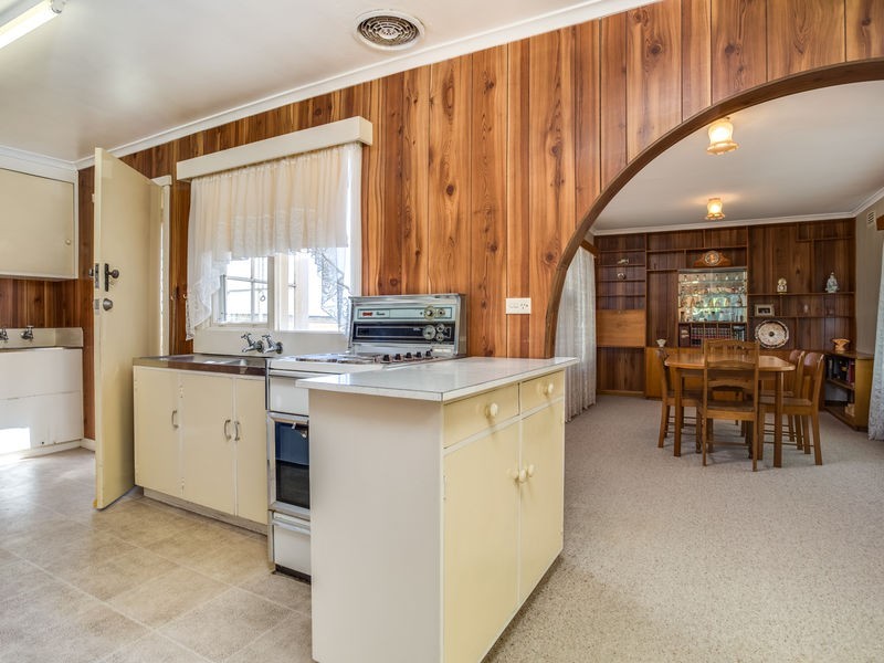 10 Kennedy Street, Mayfield TAS 7248