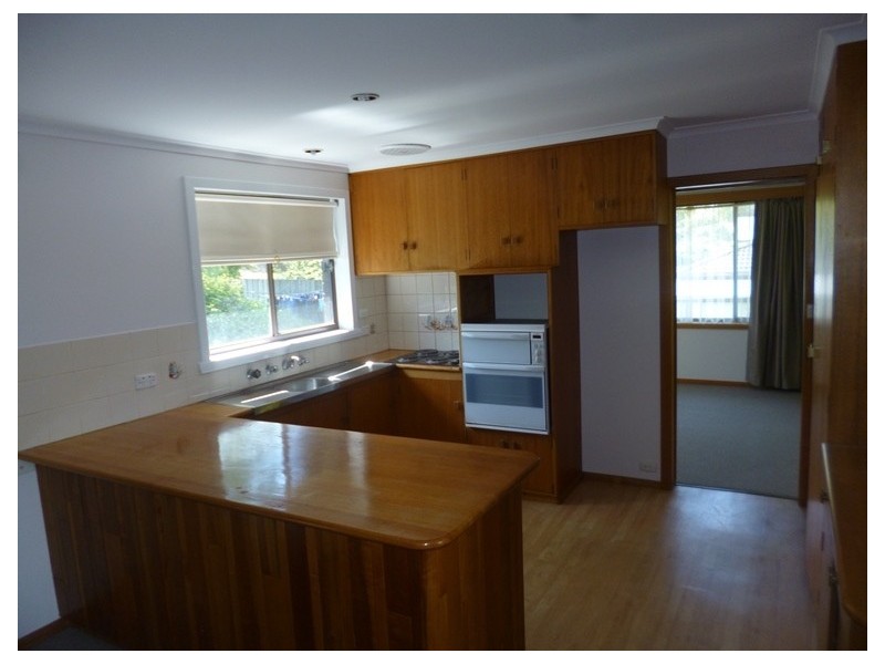 9 Parklands Parade, Newnham TAS 7248