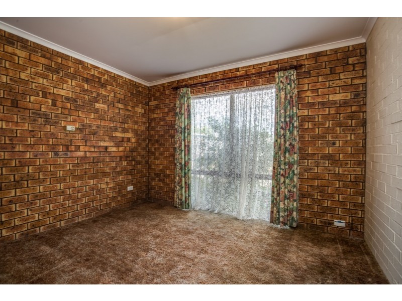 2/21 Lansdowne Place, Deloraine TAS 7304
