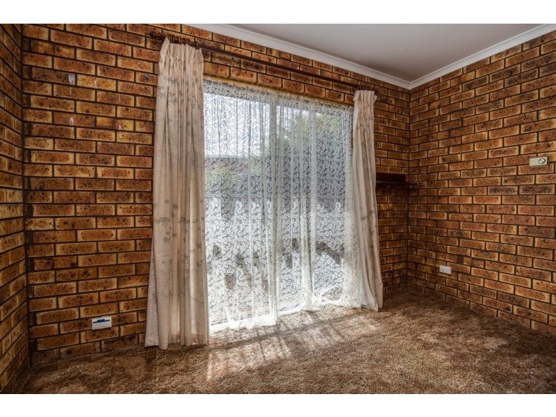 2/21 Lansdowne Place, Deloraine TAS 7304