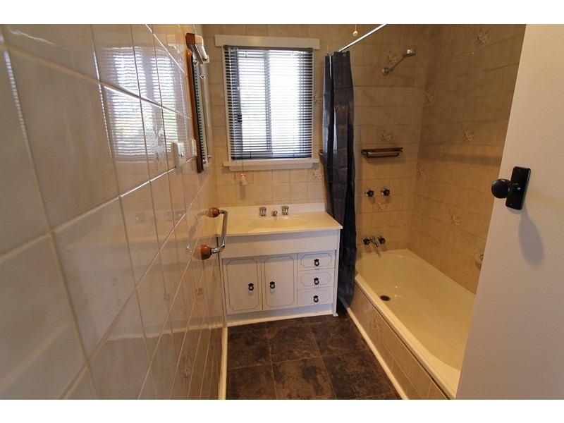 21 Mackay, Mayfield TAS 7248