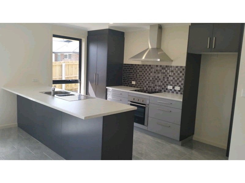 11 Dundas, Youngtown TAS 7249