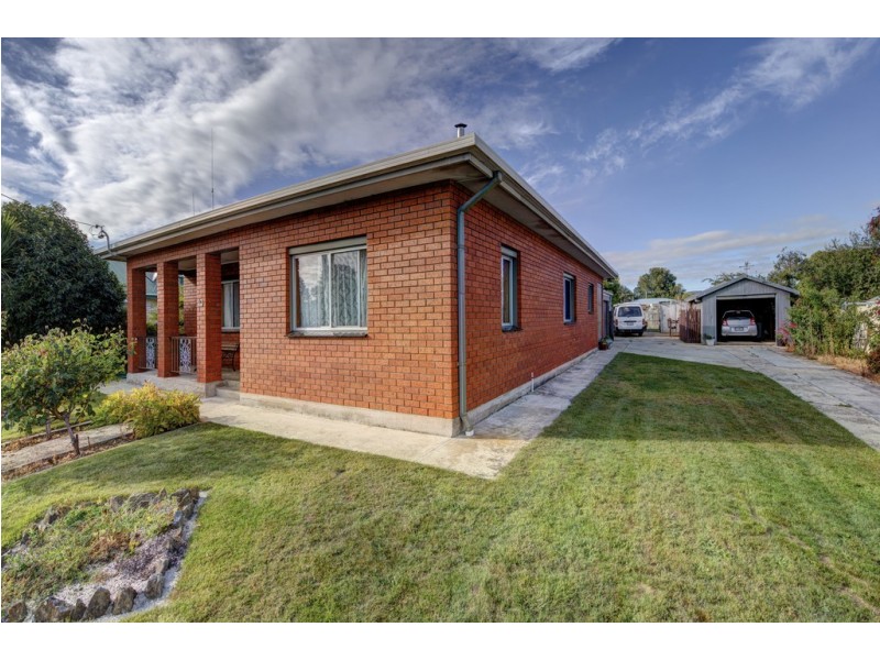 10 Lyall Street, Westbury TAS 7303