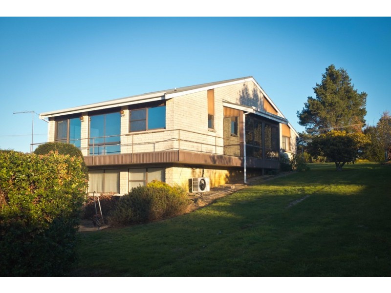 28 McNeill Street, Mole Creek TAS 7304
