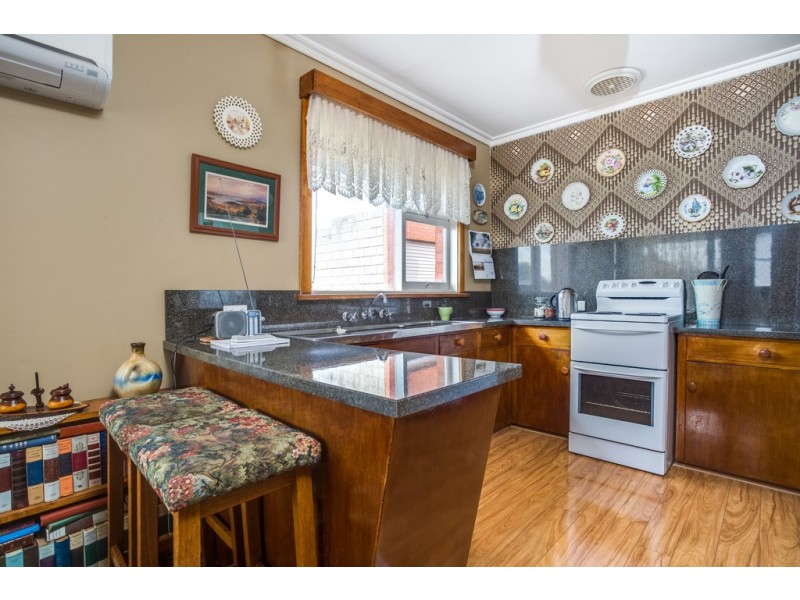 27 Chestnut Road, Youngtown TAS 7249