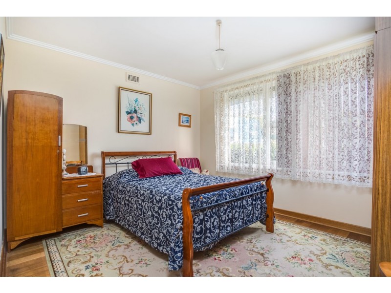 27 Chestnut Road, Youngtown TAS 7249