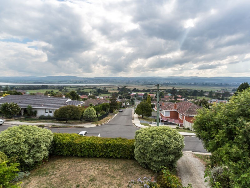 53 Dion Crescent, Riverside TAS 7250